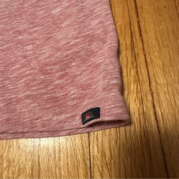 FAHERTY Heather Henley - Faded Red size L (a2 - Picture 8 of 12